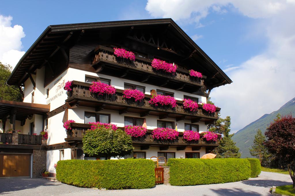 Gaestehaus Friedl Imst Extérieur photo